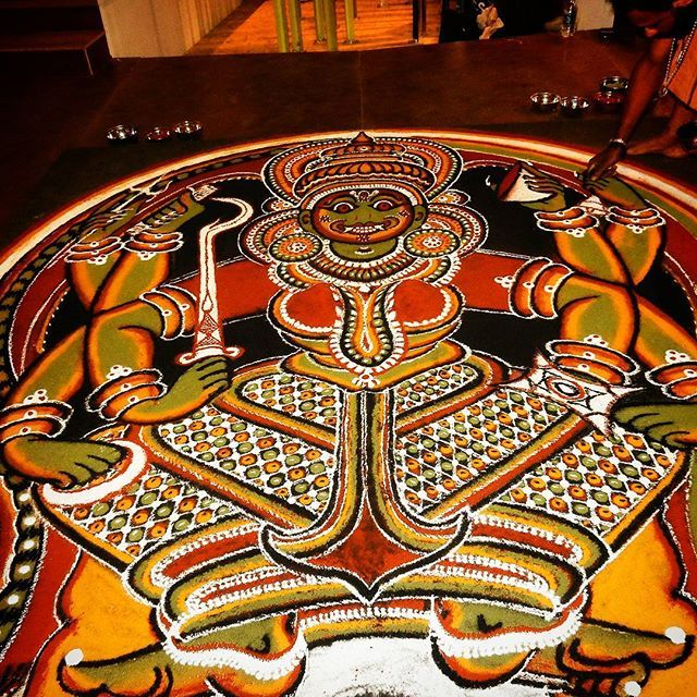 KalamEzuthu Indian floor art