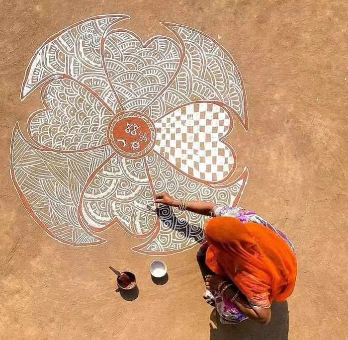 Mandana Indian floor art